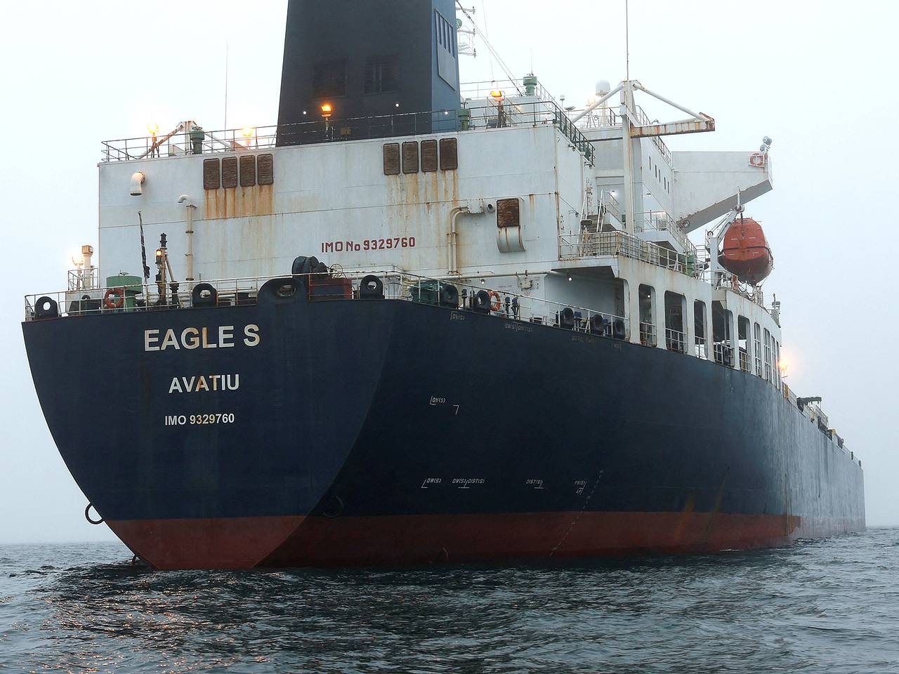 Финляндия обвинила экипаж танкера Eagle S в повреждении кабелей0