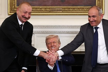 Словом «похабный» описали договор между Арменией и Азербайджаном
