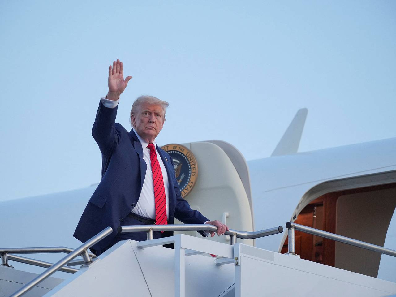 Вылет Трампа на Аляску анонсировали0