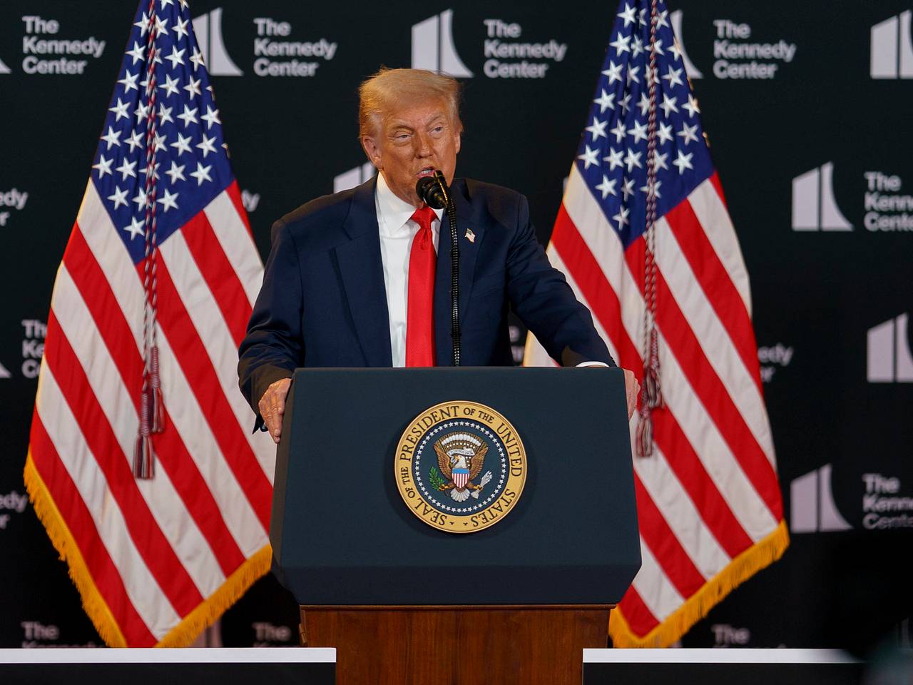Трамп высказался о перспективе немедленного прекращения огня после встречи на Аляске0