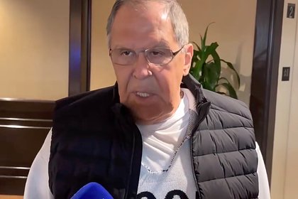 В России заявили о «проигравшей команде» после появления Лаврова в кофте с надписью «СССР»
