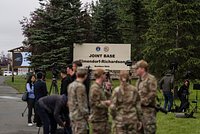 «Трамп хочет расстелить Путину красную дорожку». Что известно о месте, где пройдет исторический саммит России и США? 