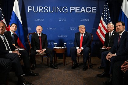 Команда Трампа начала просить деньги у сторонников во время его встречи с Путиным