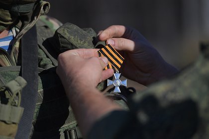 Бойцы ВСУ пожаловались на раздачу орденов невоевавшим командирам