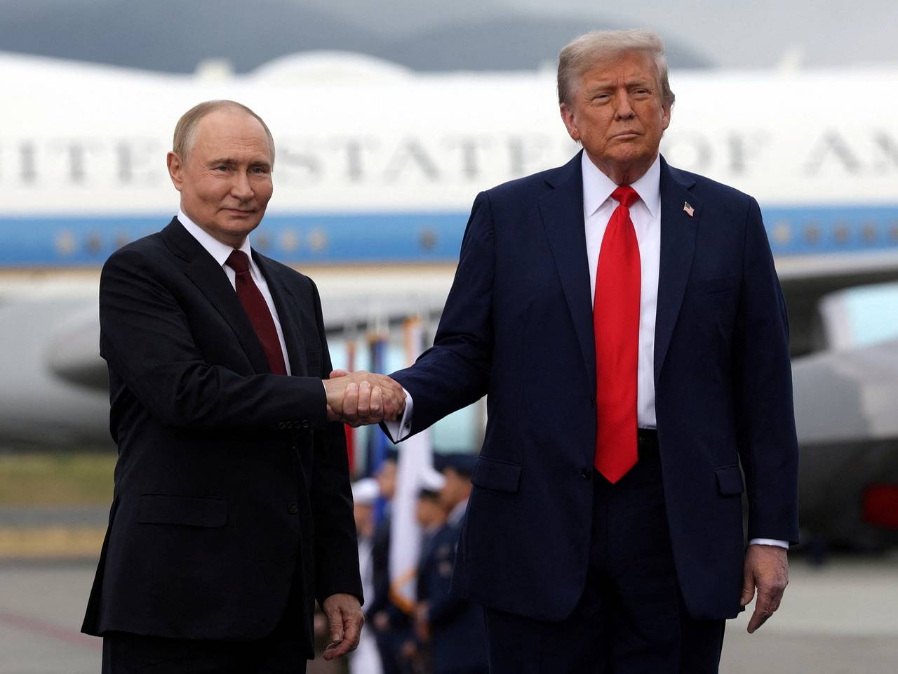Отход США от изображения Путина «изгоем» назвали главным итогом встречи на Аляске0