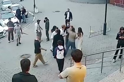 Под Москвой мигранты жестоко избили футболиста и попали на видео