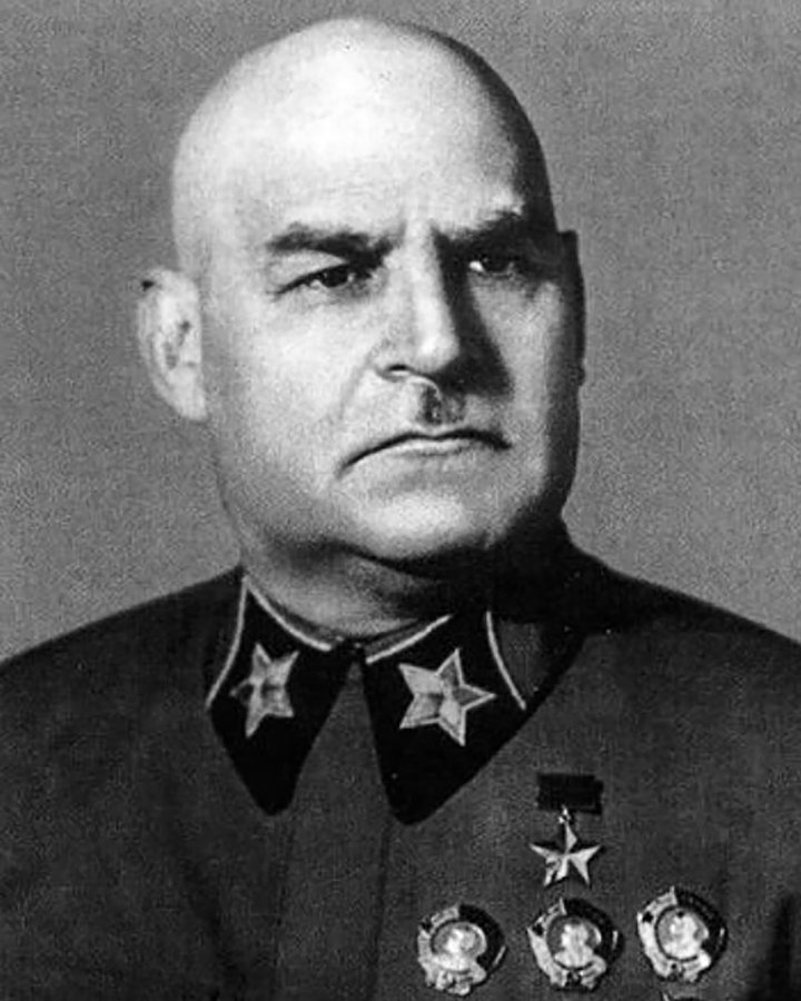 Григорий Кулик