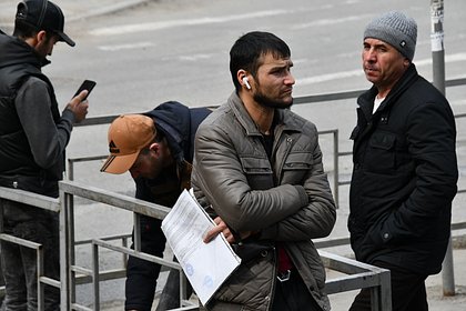 Полиция предложила губернатору Ростовской области ввести новые ограничения для мигрантов. Где приезжим запретят работать?