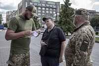 «Это приведет к серьезному кризису» На Украине ужесточают наказание для уклонистов. Почему это угрожает власти Зеленского?
