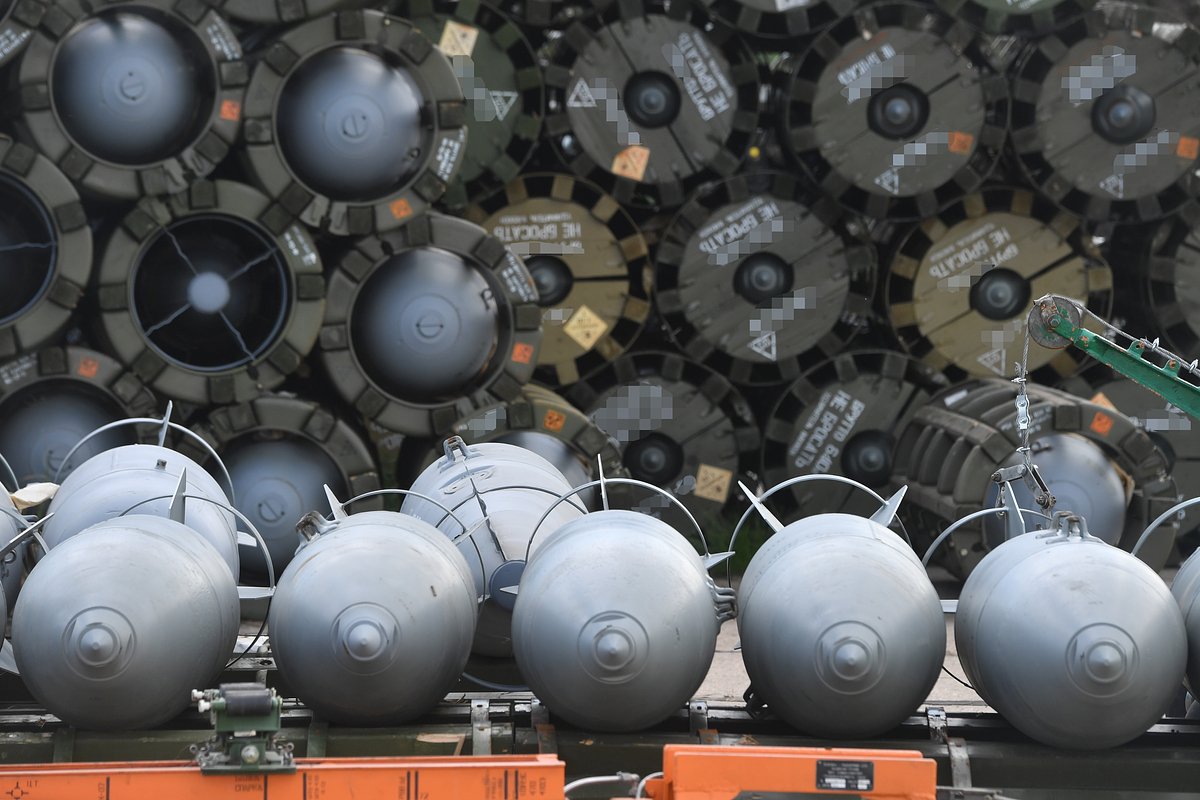 Боеприпасы истребителей-бомбардировщиков ВКС России Су-34, задействованных в специальной военной операции