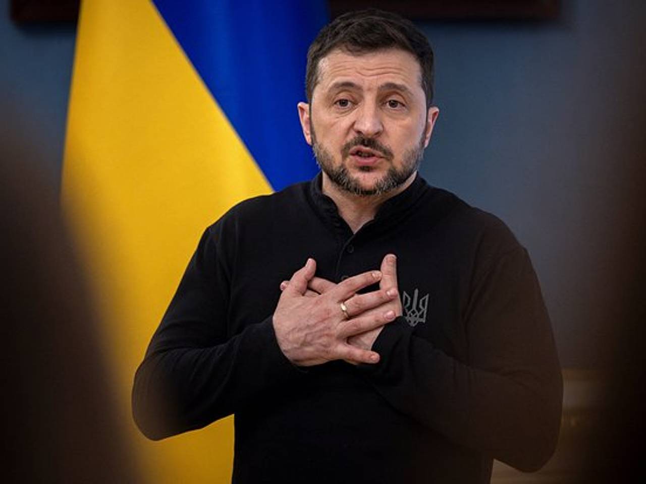 Французский политик обратил внимание на нелегитимность Зеленского0