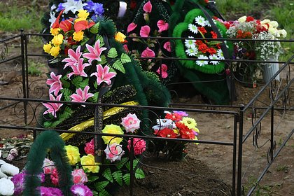 Россиянка пришла на могилу участвовавшего в СВО сына и не выжила