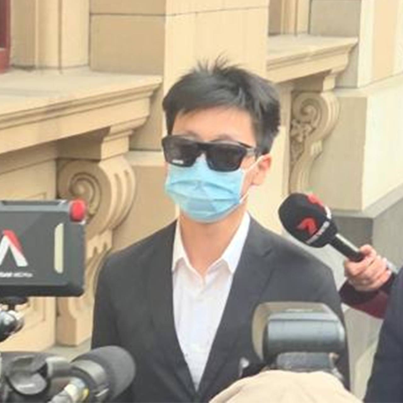 Ақ әйелдің қара әйелді жалап жатқаны туралы онлайн порно видео Ит стиліндегі түкті есектердің фотосуреттері