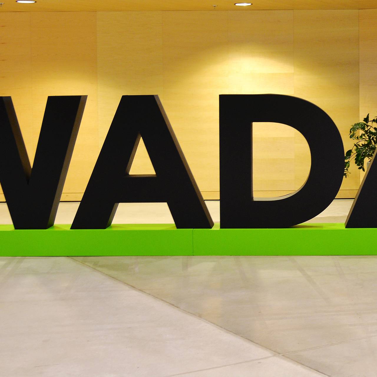 WADA наказало почти 300 российских спортсменов на основе базы данных LIMS