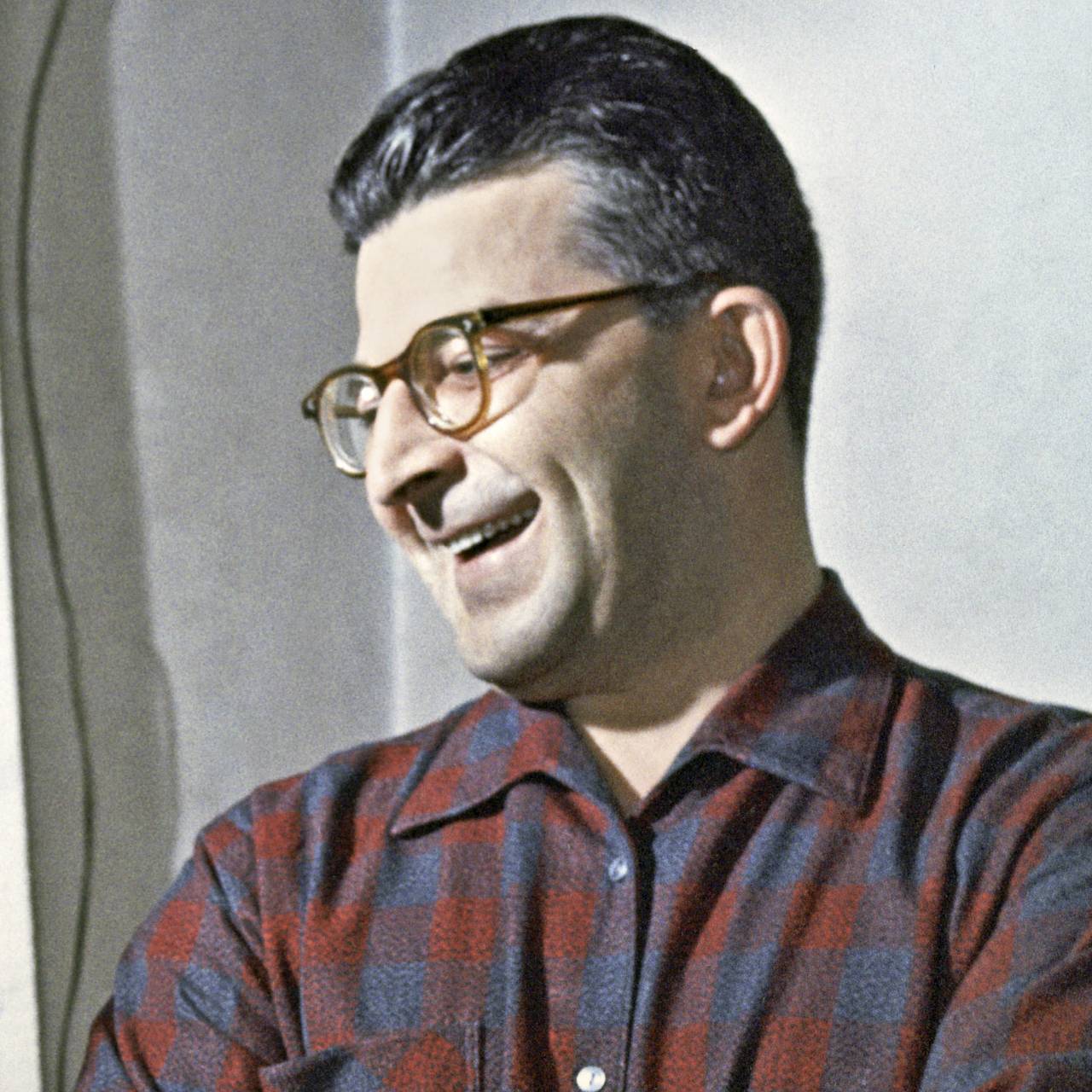 100 лет назад родился Аркадий Стругацкий. Какие тайны скрывала жизнь культового автора?