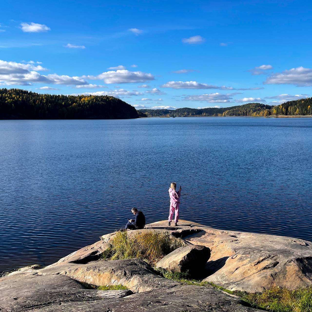 Туристы стали больше путешествовать по России