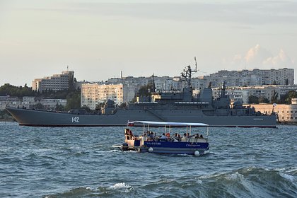 В курортном городе остановили движение морского пассажирского транспорта
