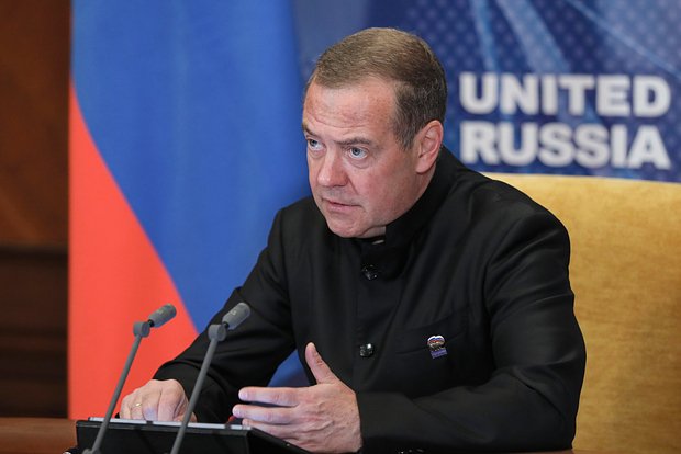Дмитрий Медведев