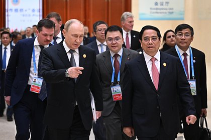 В США попытались преуменьшить значимость встречи Путина с лидерами Китая и Индии