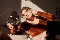 Отеки по утрам — это проблема, которая мучает миллионы людей. Что нужно сделать, чтобы их не было?