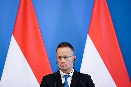Глава МИД Венгрии высказался о требовании Трампа отказаться от российской нефти