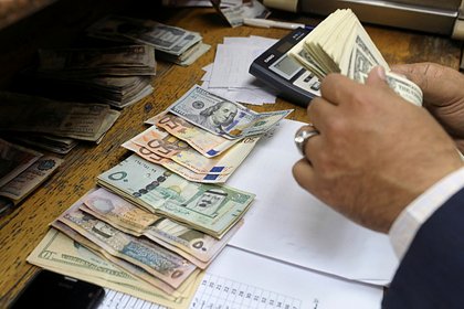 Россиян предостерегли от сбережений в некоторых валютах