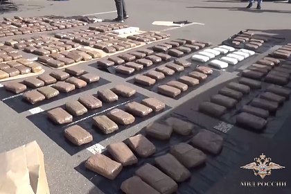 «Газель» с полутонной наркотиков для Москвы попала на видео