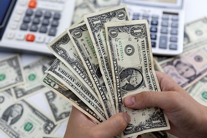 Названы причины роста доллара