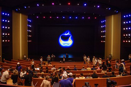 Акции Apple после презентации упали