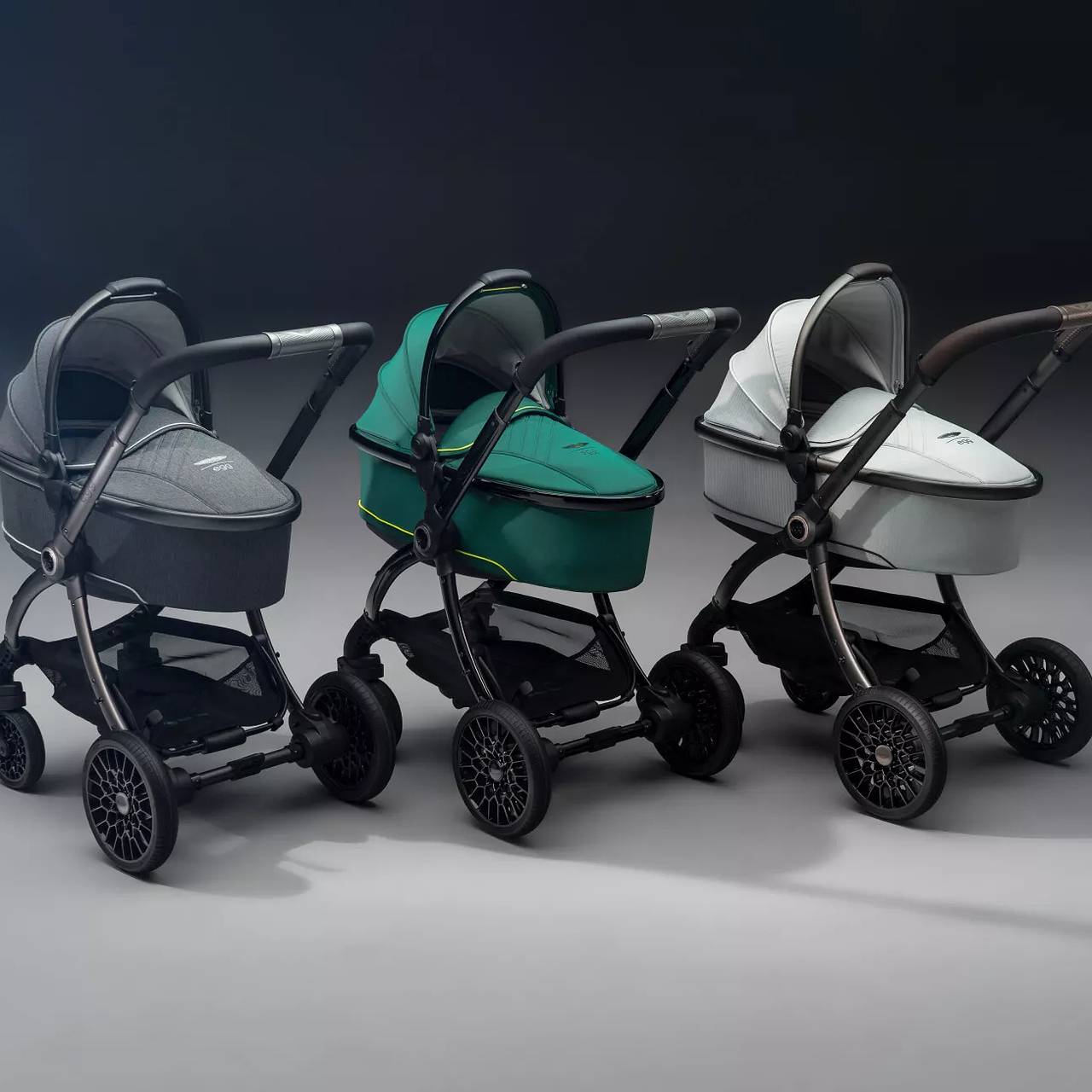 Aston Martin представил детскую коляску за 174 тысячи рублей