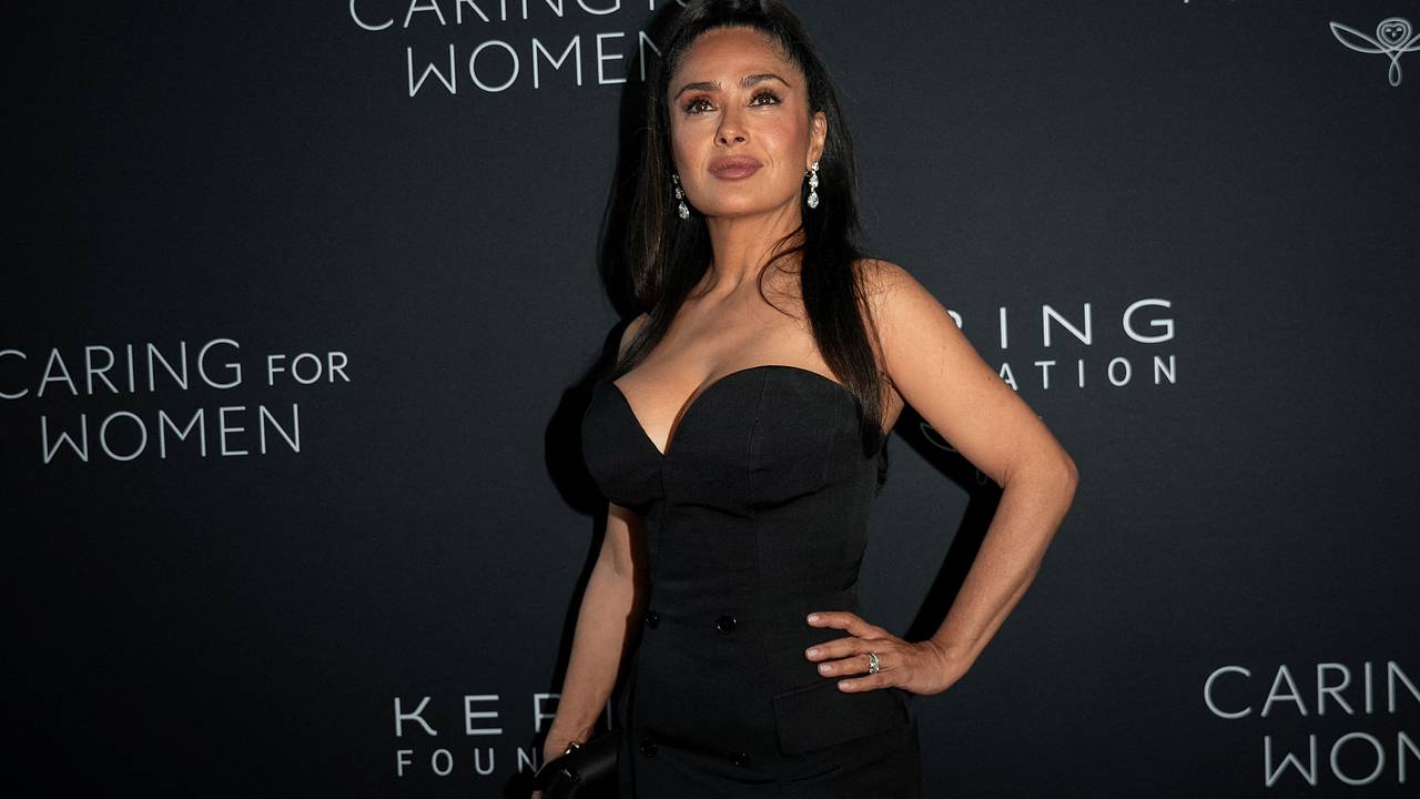 Жалаңаш Коко Николь