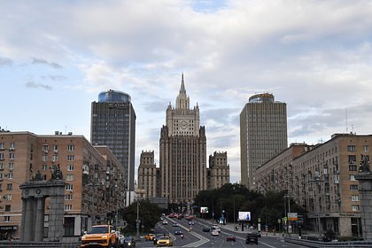 Посол не любящей коммунистов страны назвал Москву самым капиталистическим городом