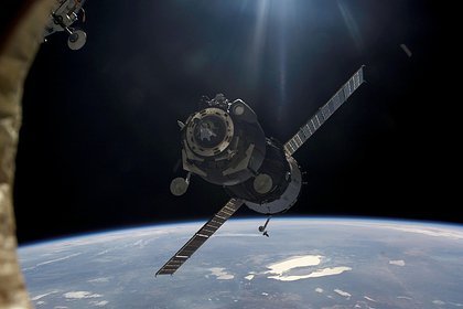 Американский космический корабль не долетел до МКС в назначенный срок