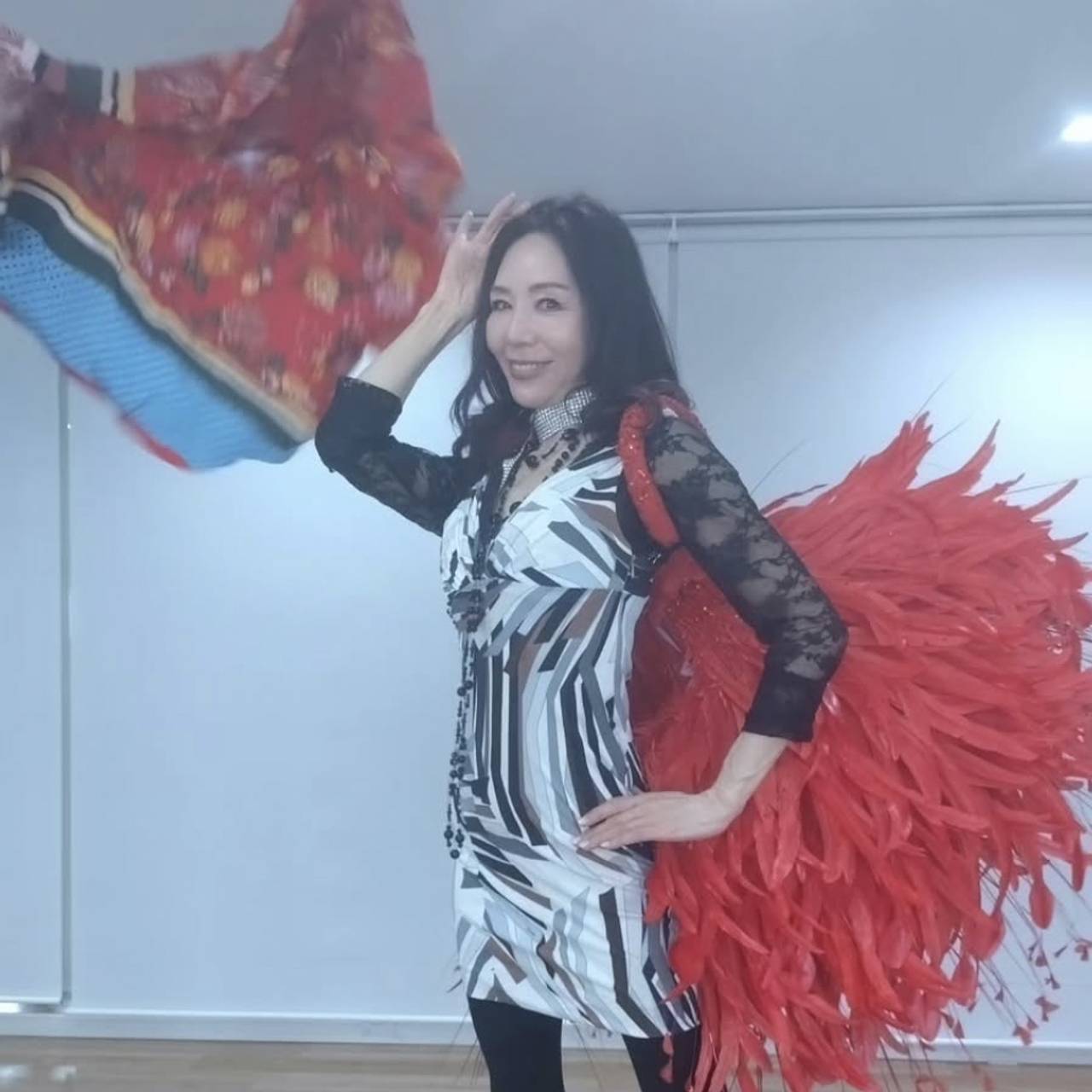 66-летняя бабушка вышла в финал конкурса красоты &laquo;Мисс Вселенная Япония&raquo;