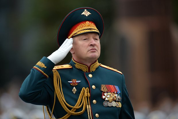 Александр Лапин