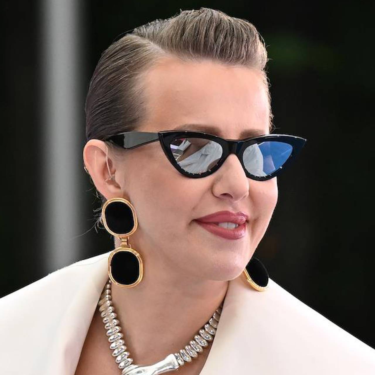 Порно фильмдердегі ыстық қыздар