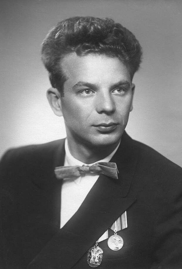 Жорес Алферов