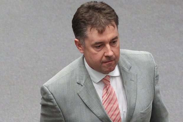 Виктор Момотов