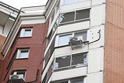 Обломки беспилотника рухнули на жилые дома в российском городе