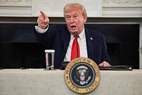 «Для него это плохо кончится». Трамп пригрозил Путину и пообещал поставить Украине Tomahawk, если конфликт не урегулируют