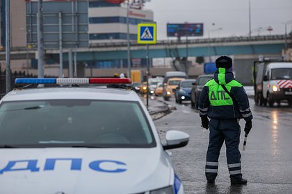 Заваливший экзамены по вождению россиянин купил фальшивые права Белоруссии и поплатился