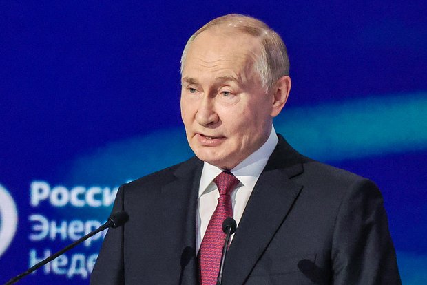 Путин: Затраты энергетиков нельзя автоматически перекладывать на тарифы