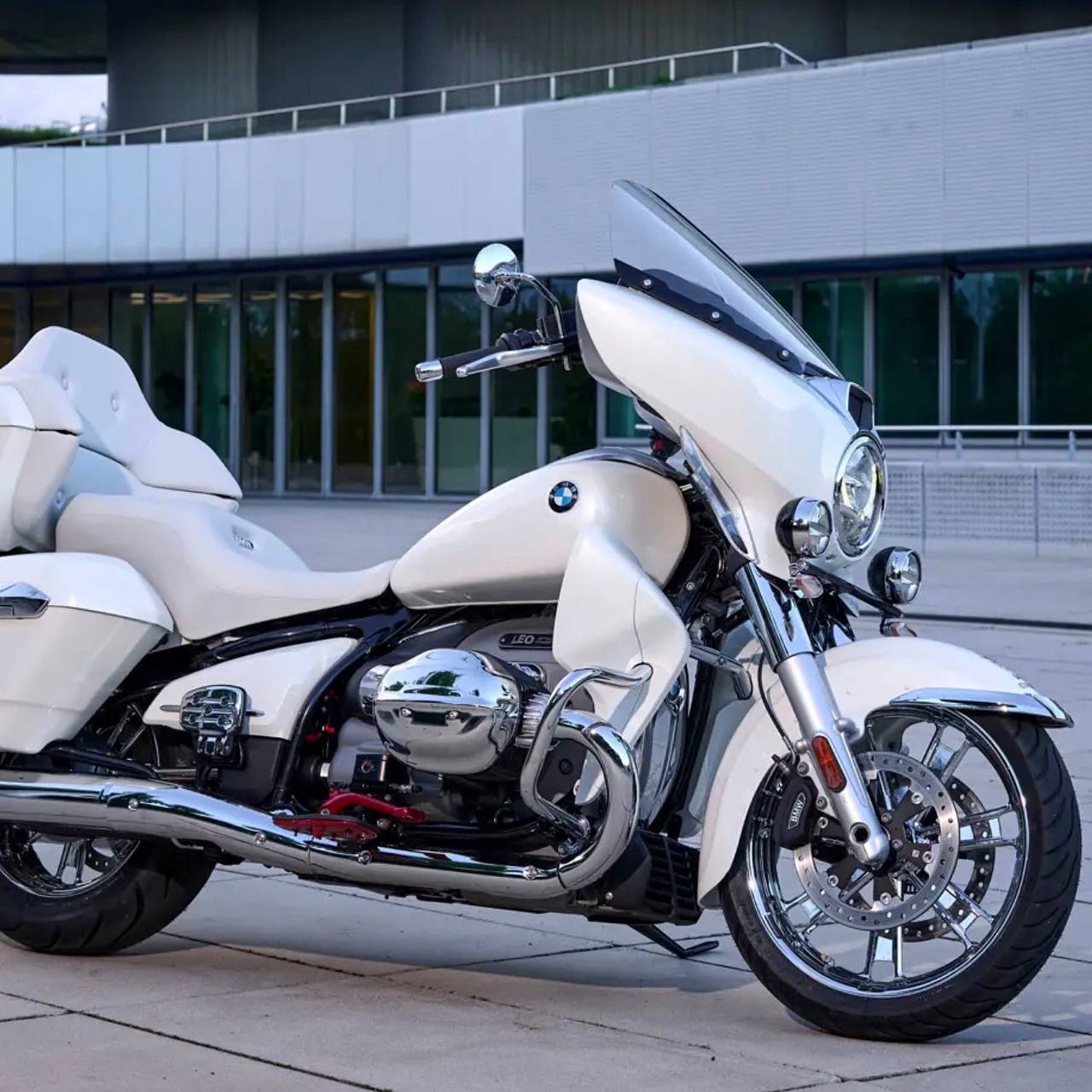 Мотоцикл Папы Римского ушел с молотка