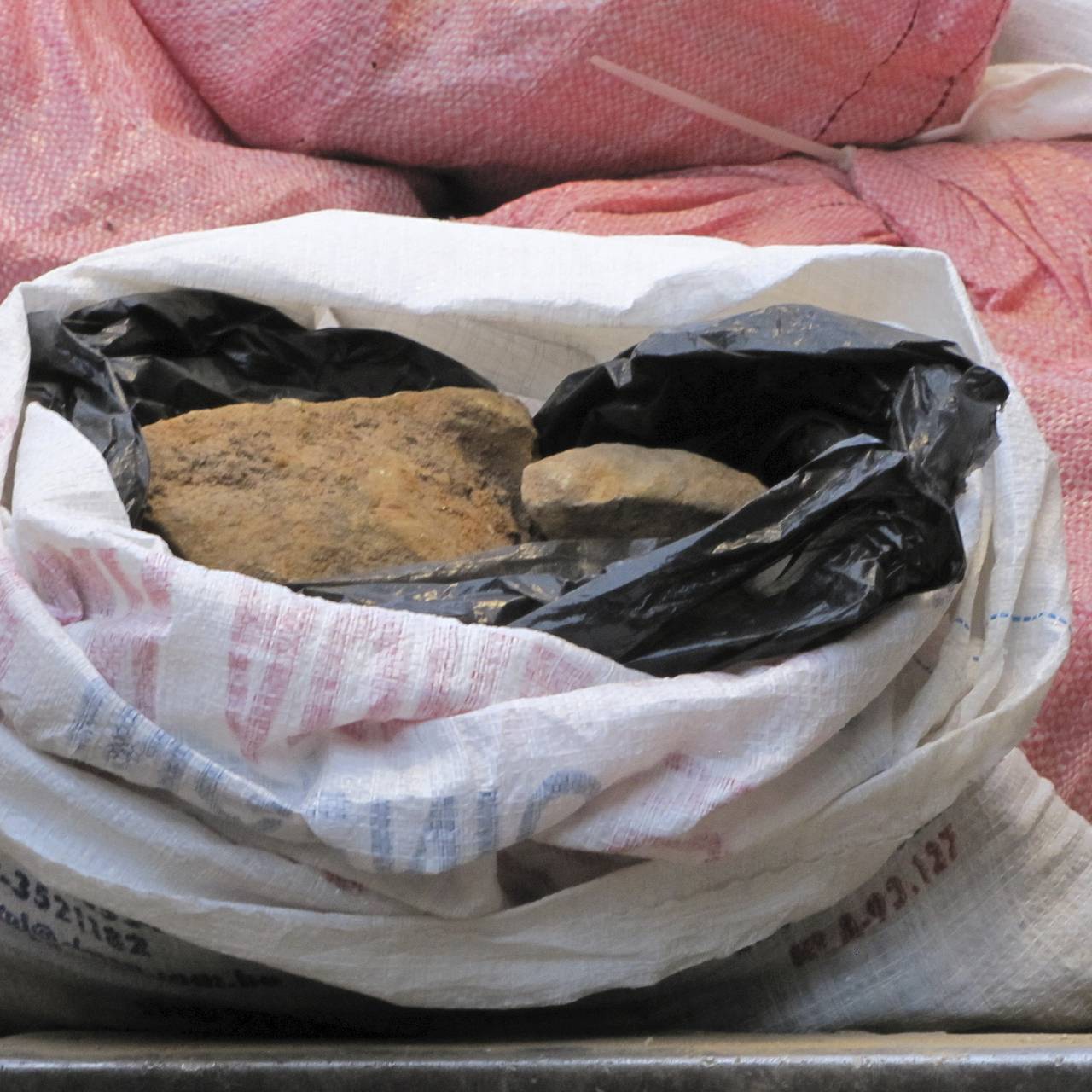 В Грузии задержали планировавших вывезти уран через Россию китайцев