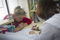 Пенсионное удостоверение: как и где получить документ в 2025 году?