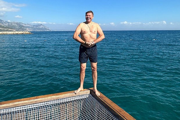 Дмитрий Губерниев