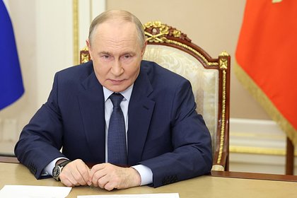Путин присвоил почетное наименование воюющему на СВО соединению