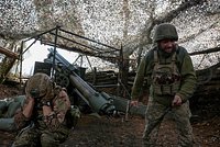 ВСУ отказались сдаваться в окруженном Красноармейске. К этому ради спасения солдат призывал украинский офицер