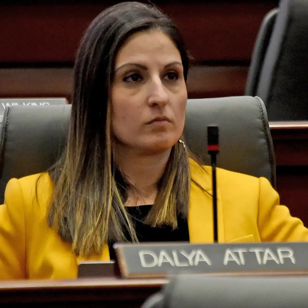 Сенатор тайно сняла секс подчиненной с женатым мужчиной и попала под суд