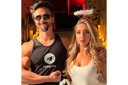 Возлюбленная Павла Дурова отметила Хеллоуин в костюме Дурова